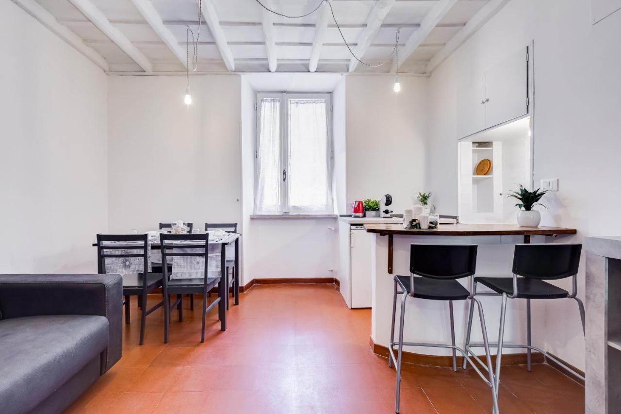 Pigna Suite Рим Экстерьер фото